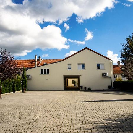 Appartement T2 Rdc 1 A 4 Couchages Le Pin  Exterior foto